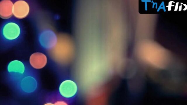 Tammy Jean Breasts Scene in Apocalypse Kiss